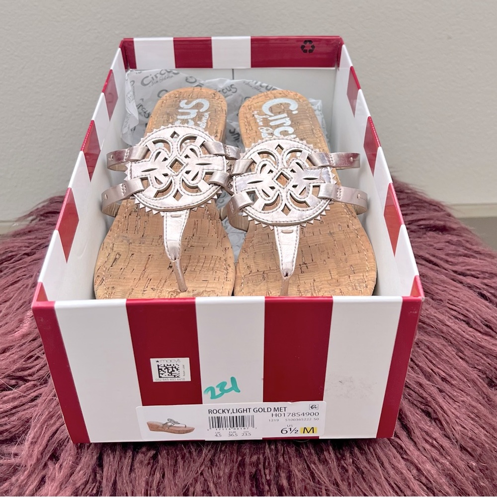 6.5 Sam Edelman Circus Light Gold Wedge Sandals